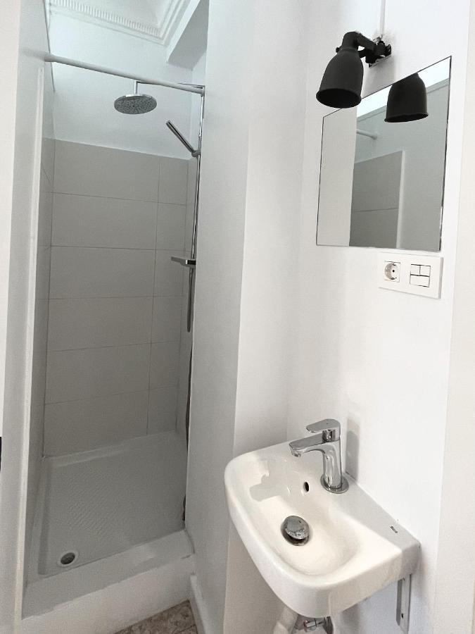 Az The Zity Hostel - Coliving 萨拉戈萨 外观 照片