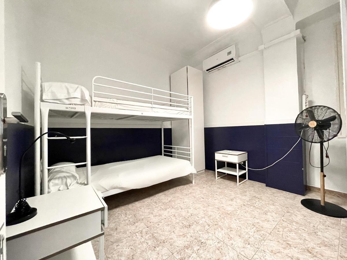 Az The Zity Hostel - Coliving 萨拉戈萨 外观 照片