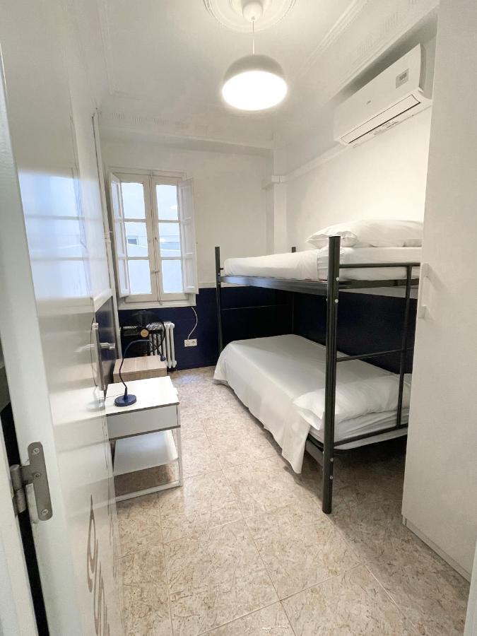Az The Zity Hostel - Coliving 萨拉戈萨 外观 照片